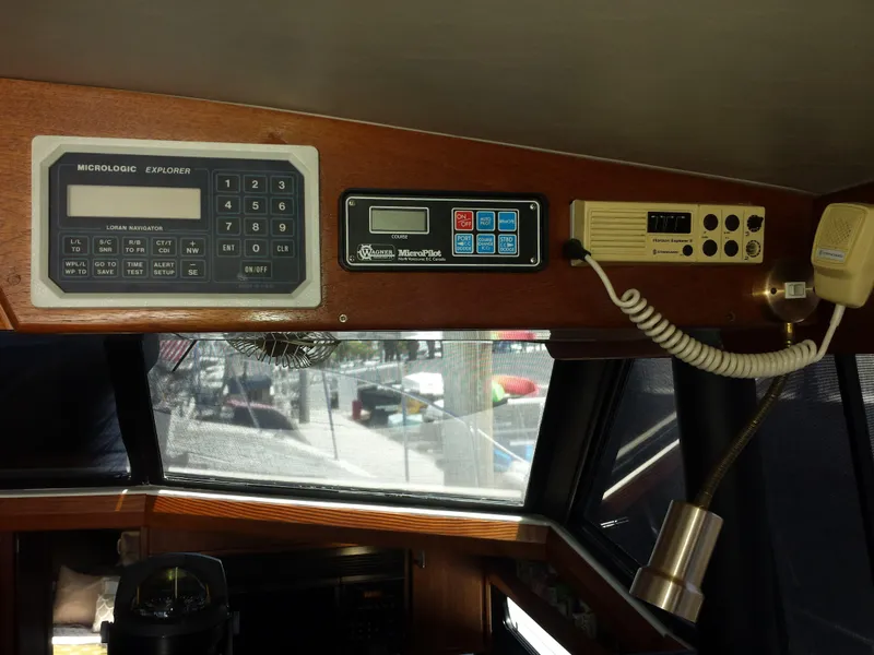 1990 Bayliner 3888 Motoryacht