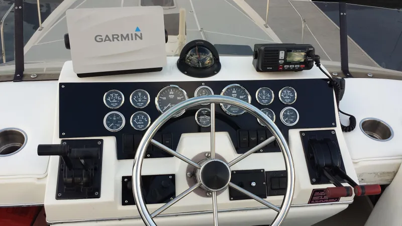 1990 Bayliner 3888 Motoryacht