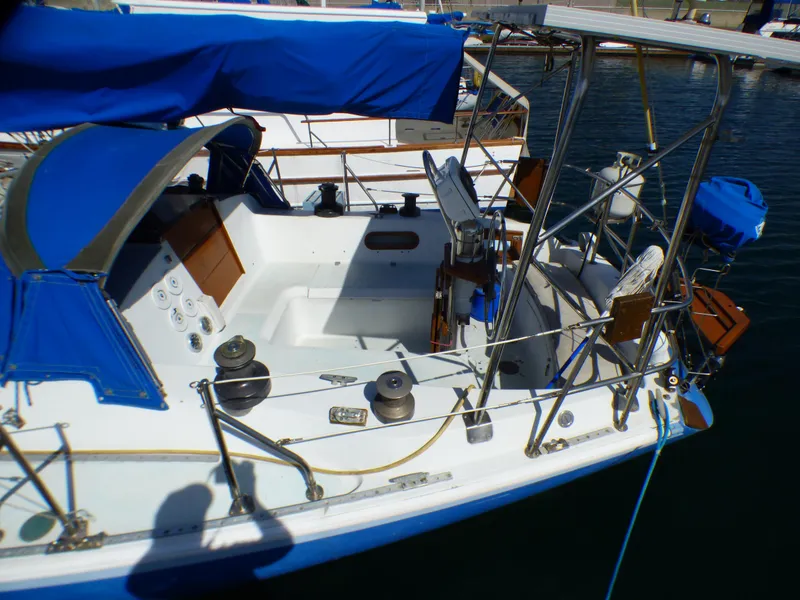 1980 Ericson 38