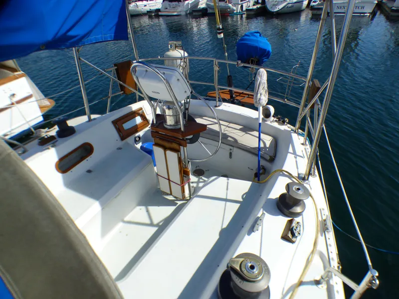 1980 Ericson 38