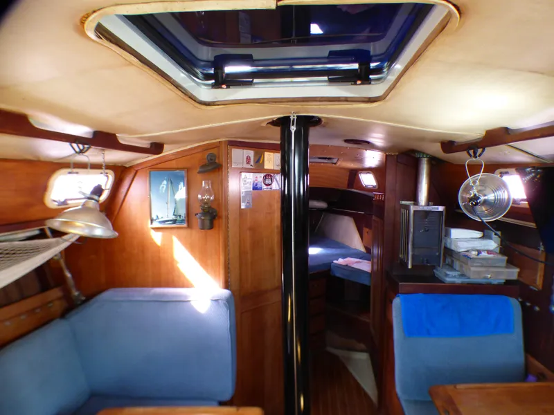 1980 Ericson 38