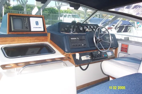 1988 Sea Ray 340 Sundancer