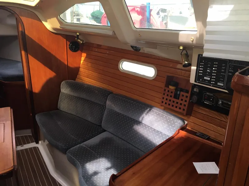 1996 Hunter 336