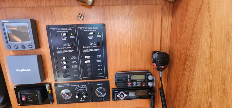 Nav Station Electronics