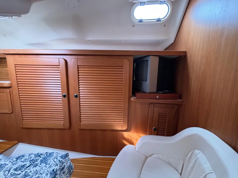 Primary Cabin Storage