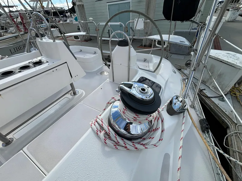 Port Winch/Helm