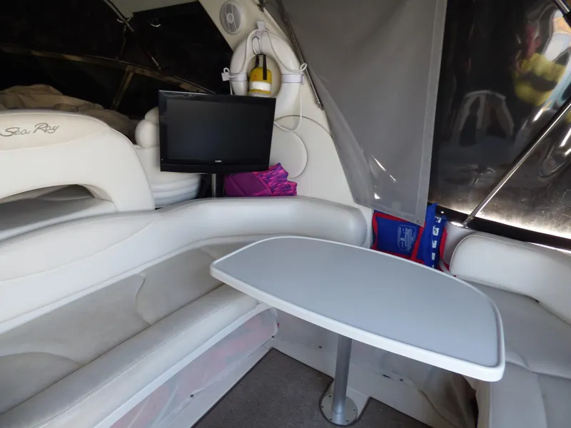 2004 Sea Ray 380 Sundancer