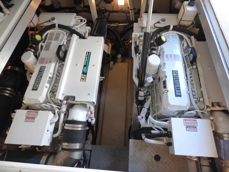 2004 Sea Ray 380 Sundancer