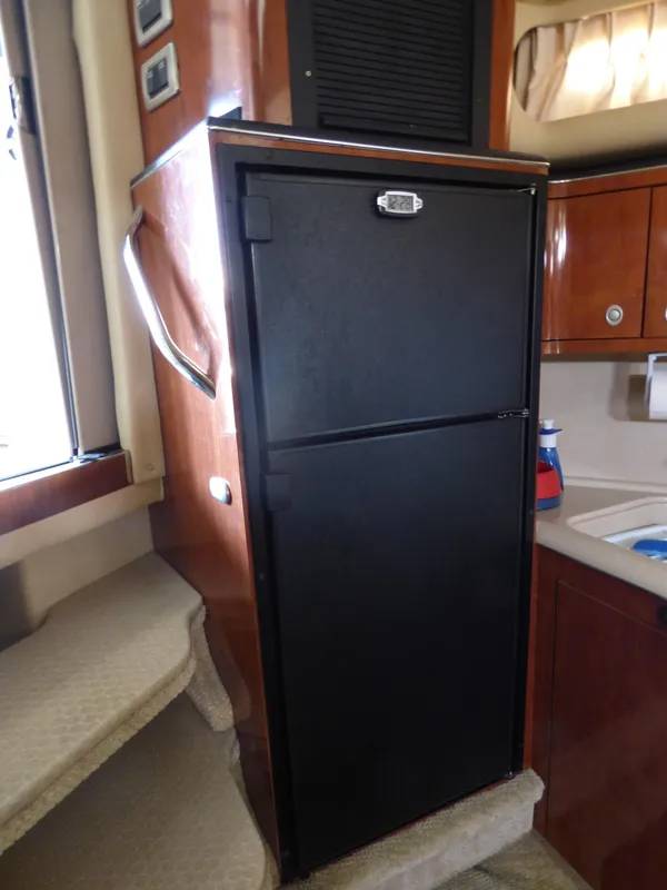 2004 Sea Ray 380 Sundancer
