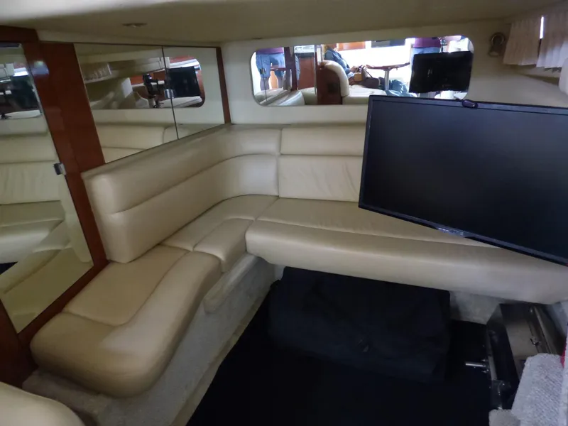 2004 Sea Ray 380 Sundancer
