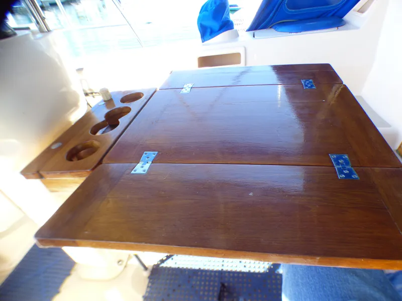 2004 Island Packet 370