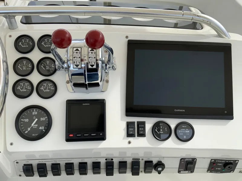 1997 Mainship 40 Sedan Bridge