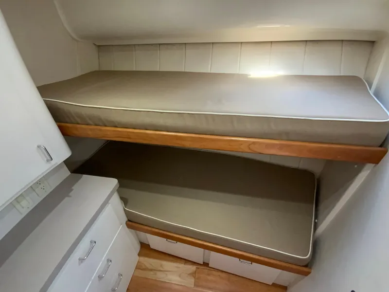 1997 Mainship 40 Sedan Bridge