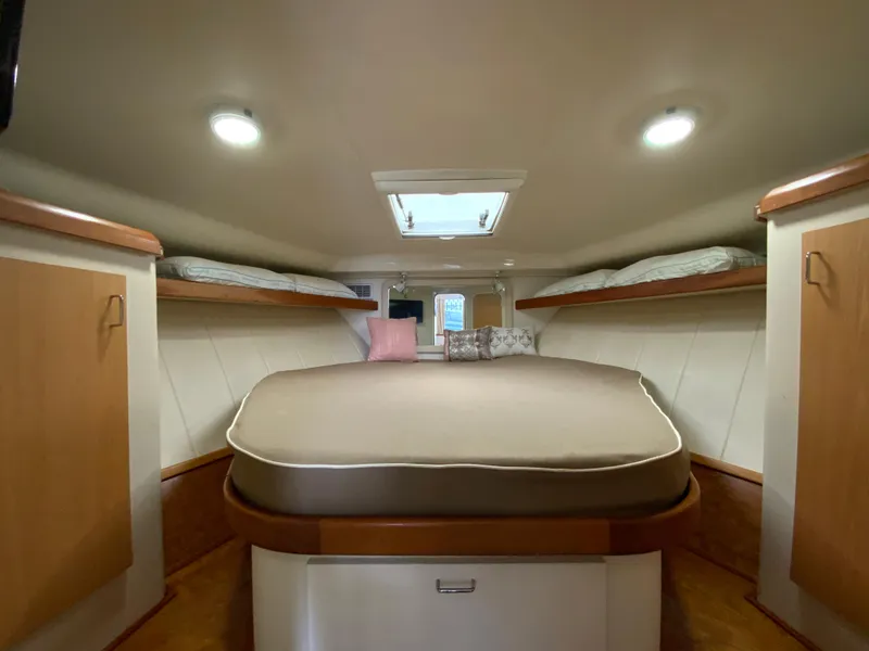 1997 Mainship 40 Sedan Bridge