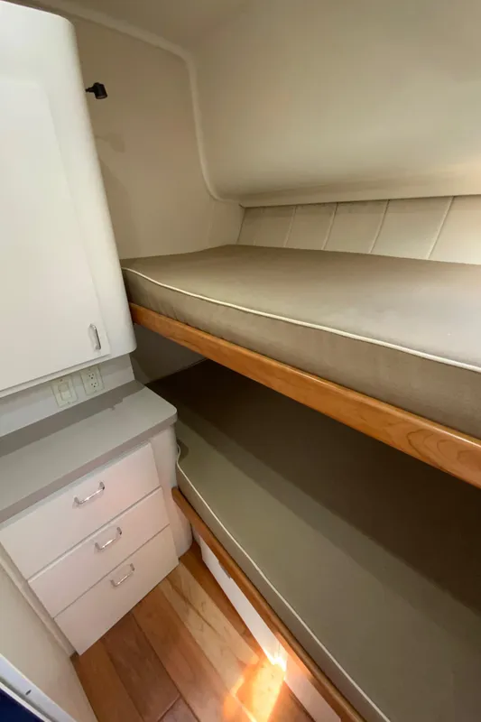 1997 Mainship 40 Sedan Bridge
