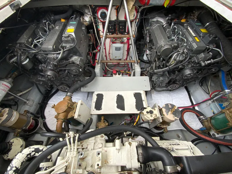 1997 Mainship 40 Sedan Bridge