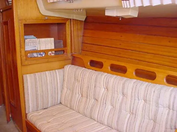 1977 Ericson 35