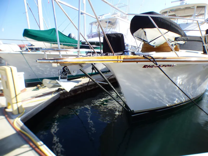 1990 Ocean Yachts Super Sport