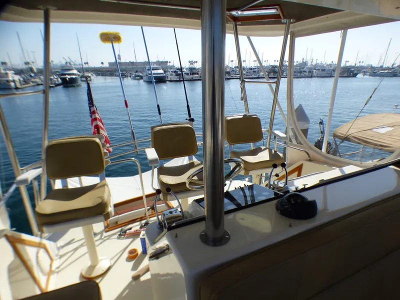 1990 Ocean Yachts Super Sport