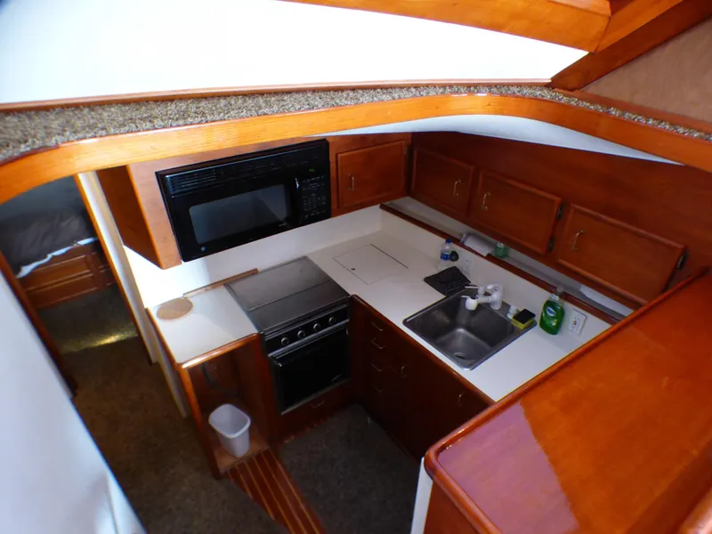 1990 Ocean Yachts Super Sport