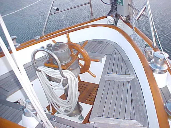 Cockpit / Outside Steering