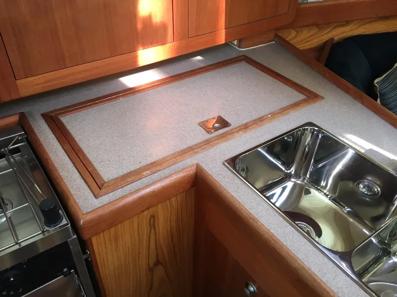 2001 Hunter 340