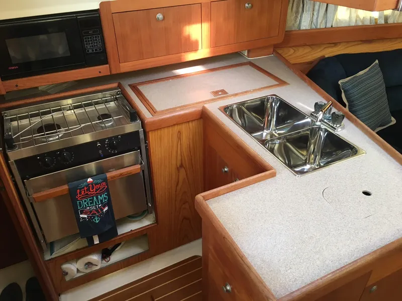 2001 Hunter 340
