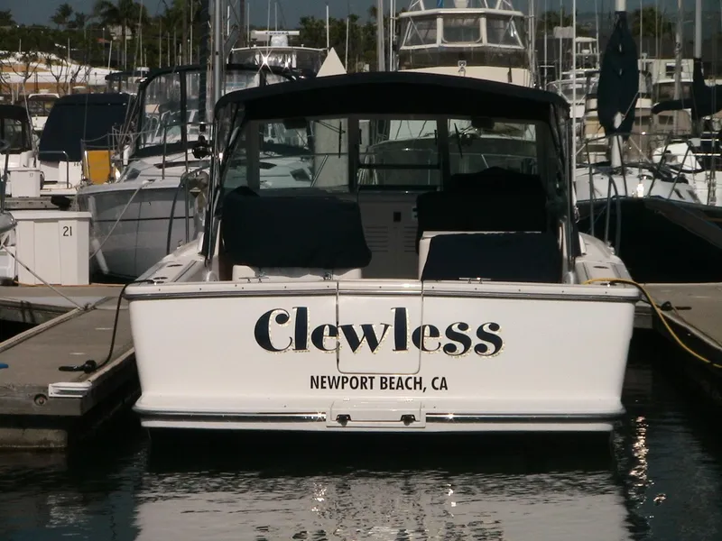 2006 Tiara Yachts Coronet