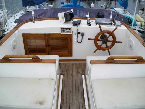 1984 CHB Aft Cabin