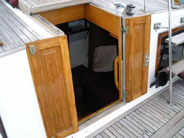 1984 CHB Aft Cabin