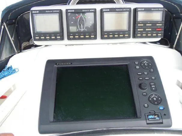 Helm Electronics