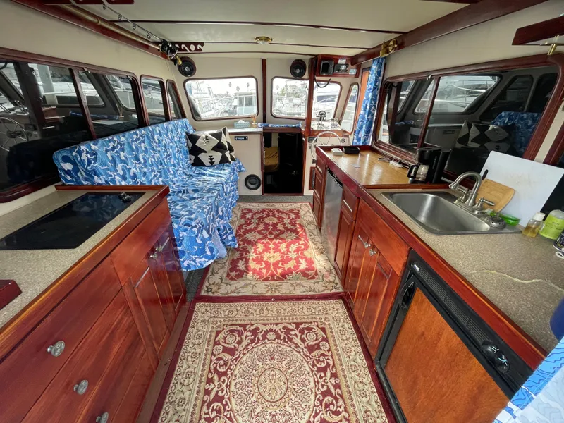 1982 Californian 34 Sedan