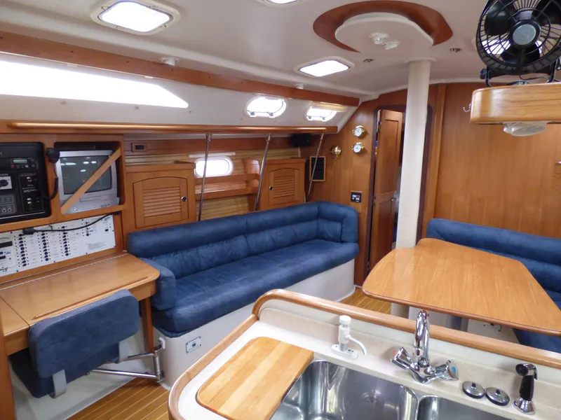 2002 Catalina 400 MkII