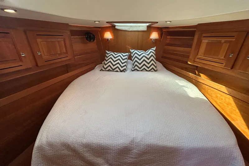 Primary Queen Berth