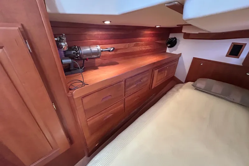 Aft Cabin 2