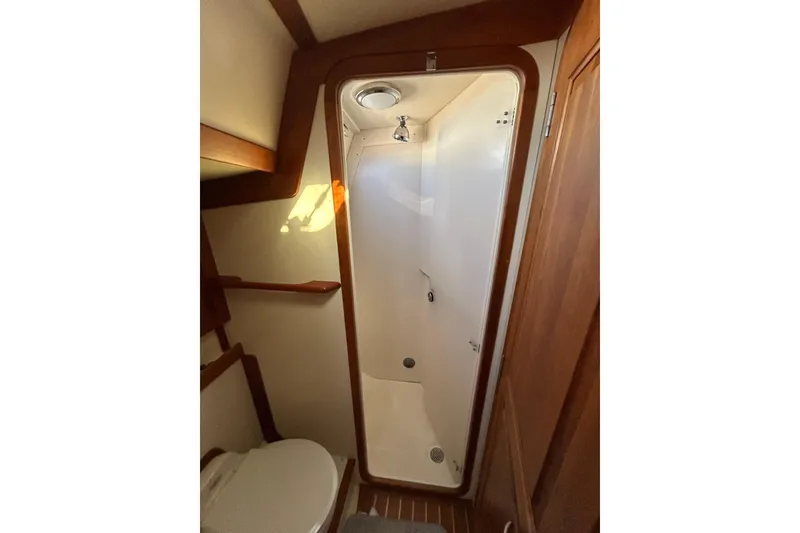 Primary Head Shower Compartment