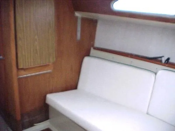 1979 Ericson 25+