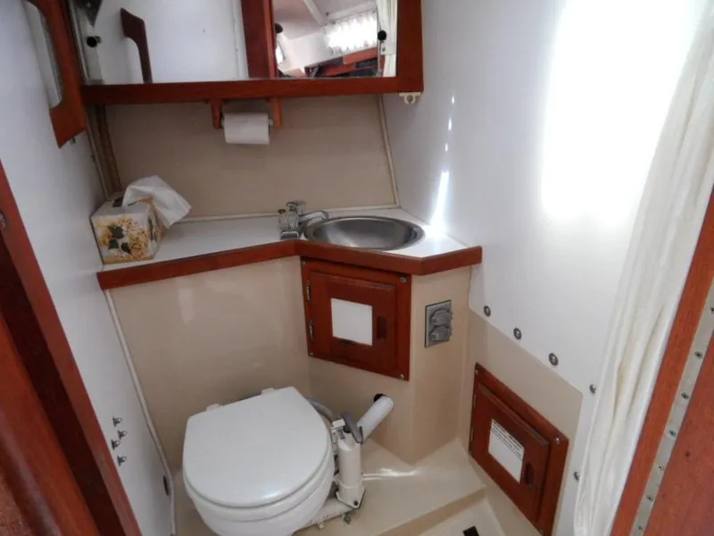 1985 Catalina 30