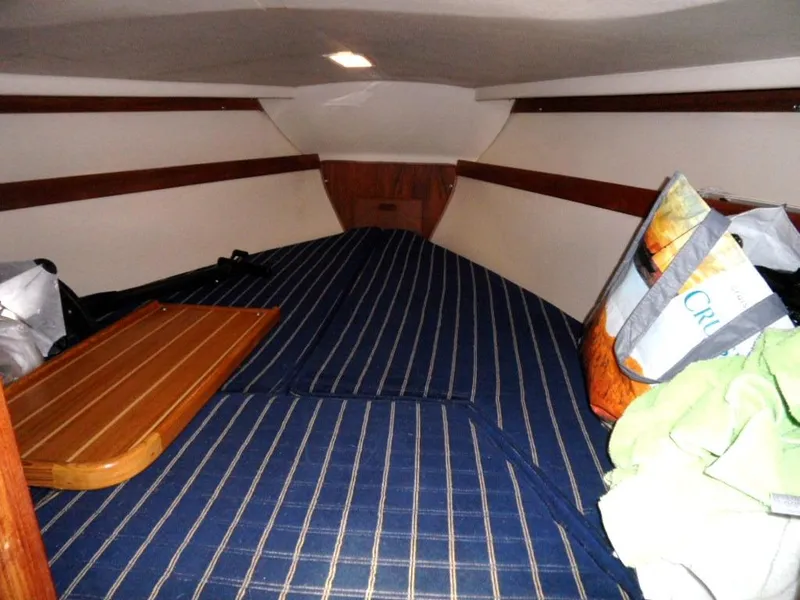 1985 Catalina 30