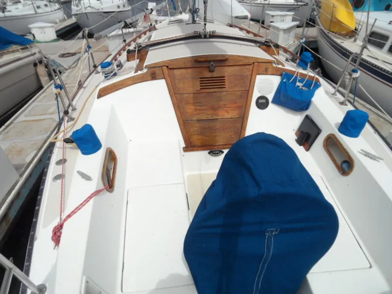 1985 Catalina 30