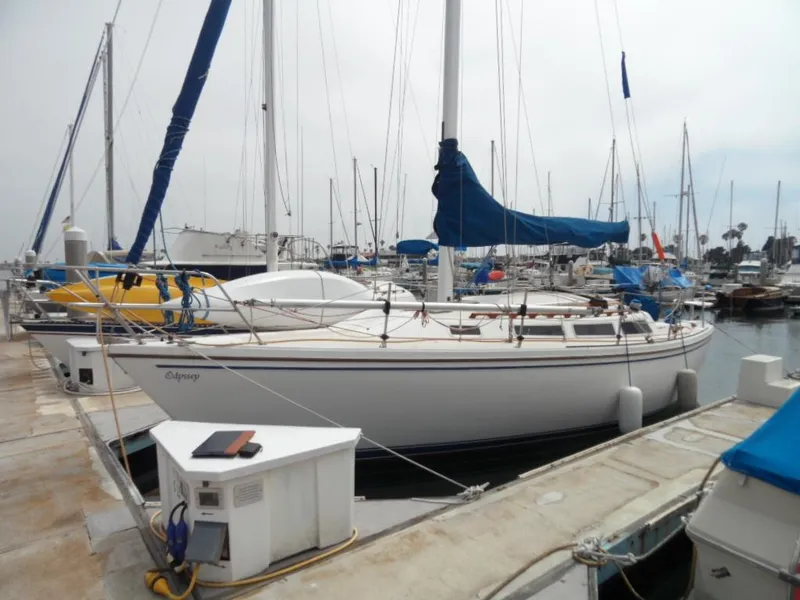 1985 Catalina 30