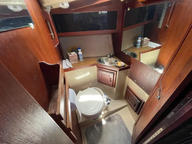 1980 Catalina 30