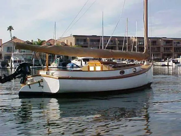2009 Marshall Sanderling Catboat