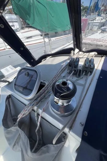 Port Cabin Top