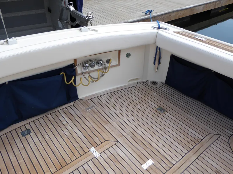 1997 Grand Banks Eastbay 38 EX