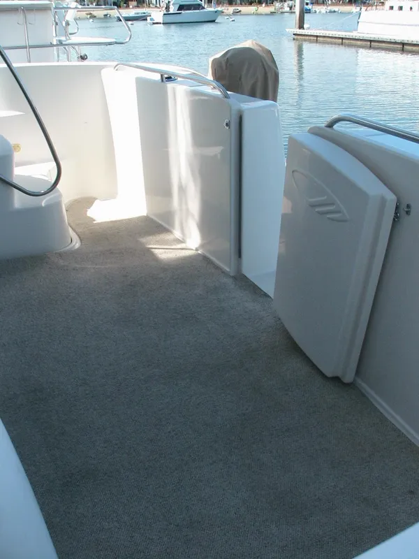 2000 Maxum SCB Flybridge