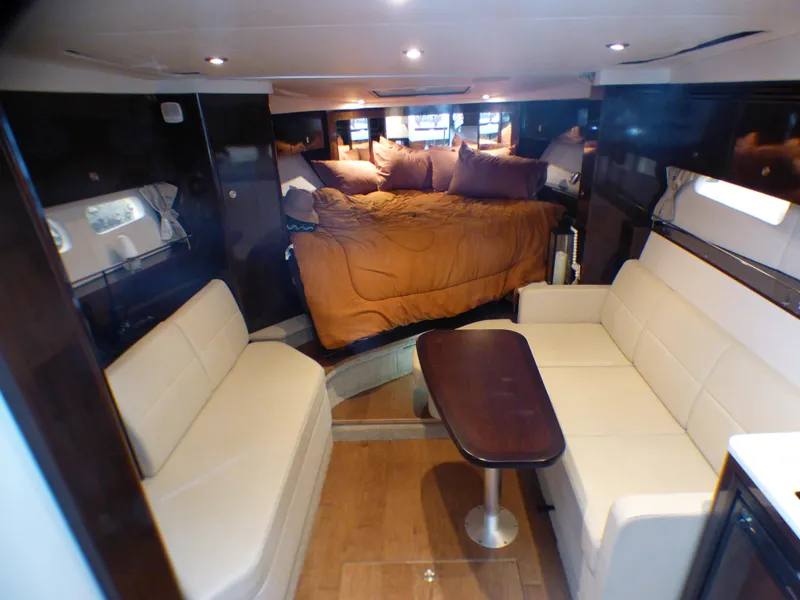 2017 Sea Ray Sundancer 350
