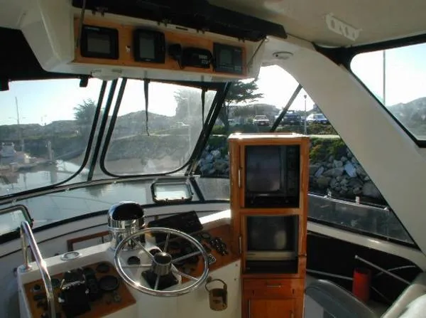 1986 Carver