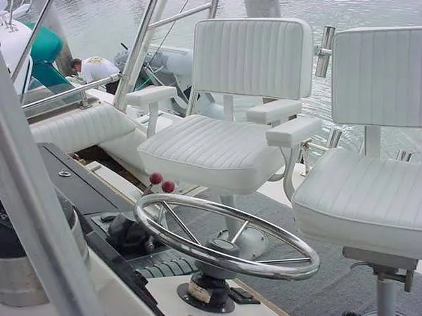 1985 Silverton Sportfisher Convertible