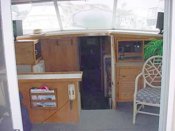 1985 Silverton Sportfisher Convertible